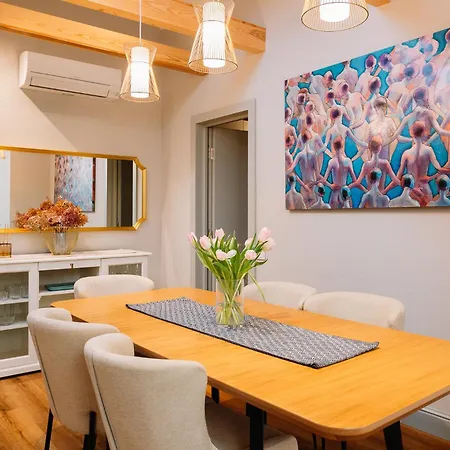 Apartment Lux *